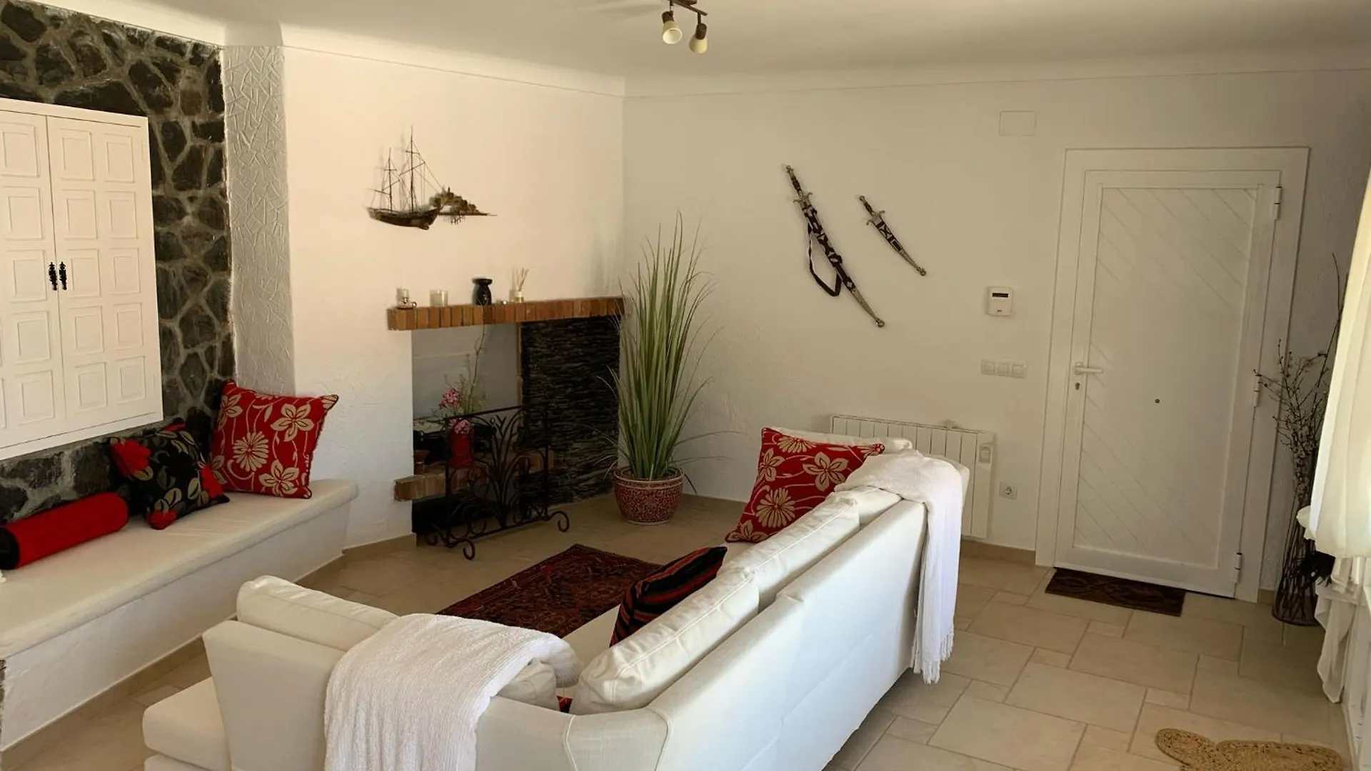 Agi Almadraba Beach Roses Holiday home